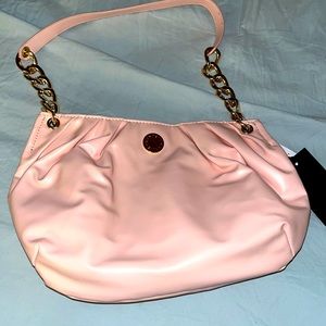 Kendal and Kylie purse